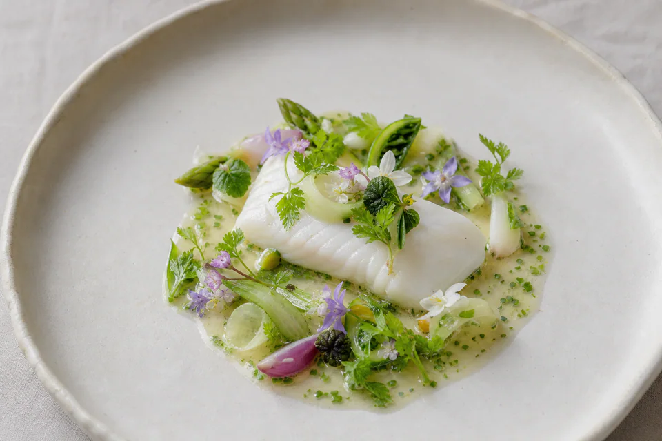 A plated seasonal course